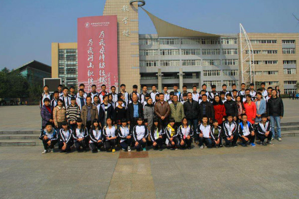 綿陽市服裝藝術職業(yè)技術學校2019年招生要求