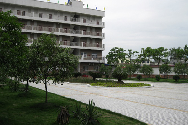 樂山市欣欣藝術職業(yè)學校