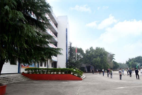 昆明職業學校招生