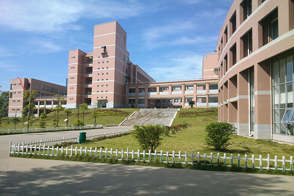 內江職高學院排名