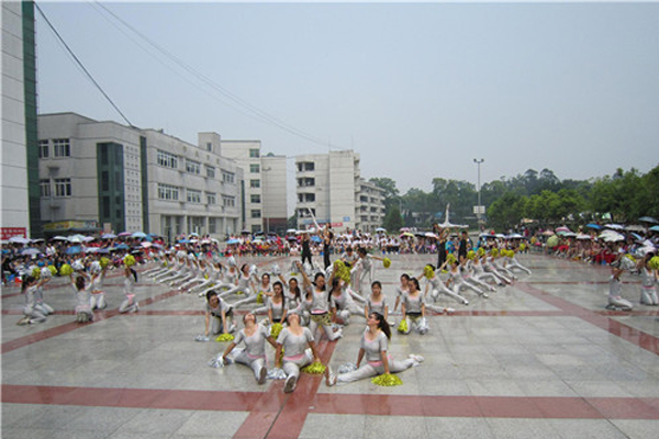 ,職業(yè)技術(shù)學(xué)校招生