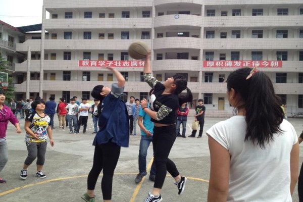 雅安職業(yè)高中怎么樣