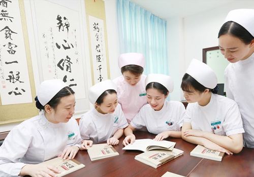 四川地區(qū)的衛(wèi)生學(xué)校